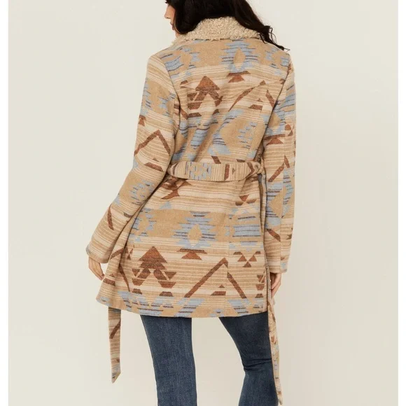 Idyllwind Women's Lynn Southwestern Print Fur Collar Shacket XS - Picture 4 of 8